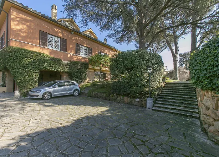 Rome Garden Hill
